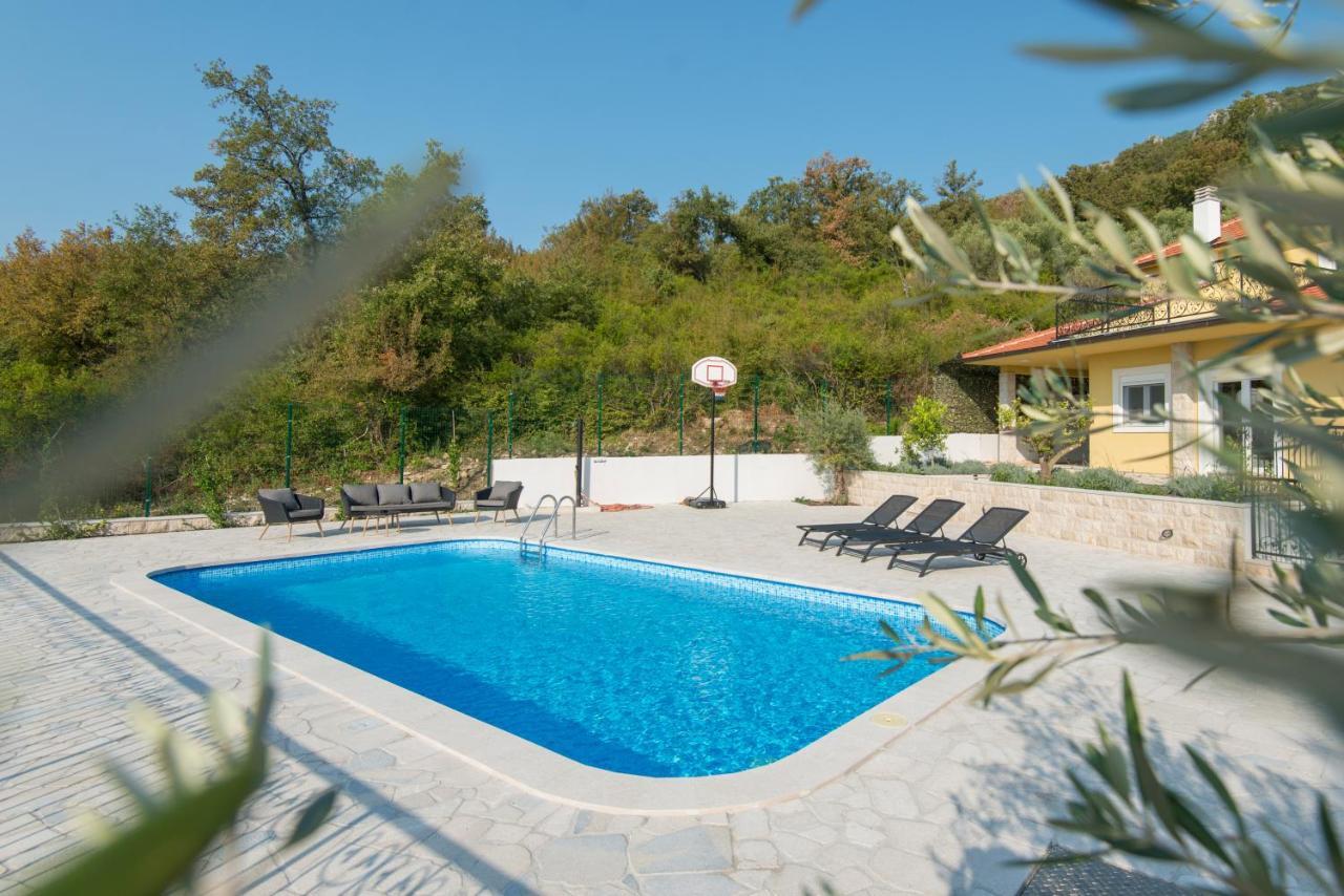 Villa Belle Air Herceg Novi Bagian luar foto