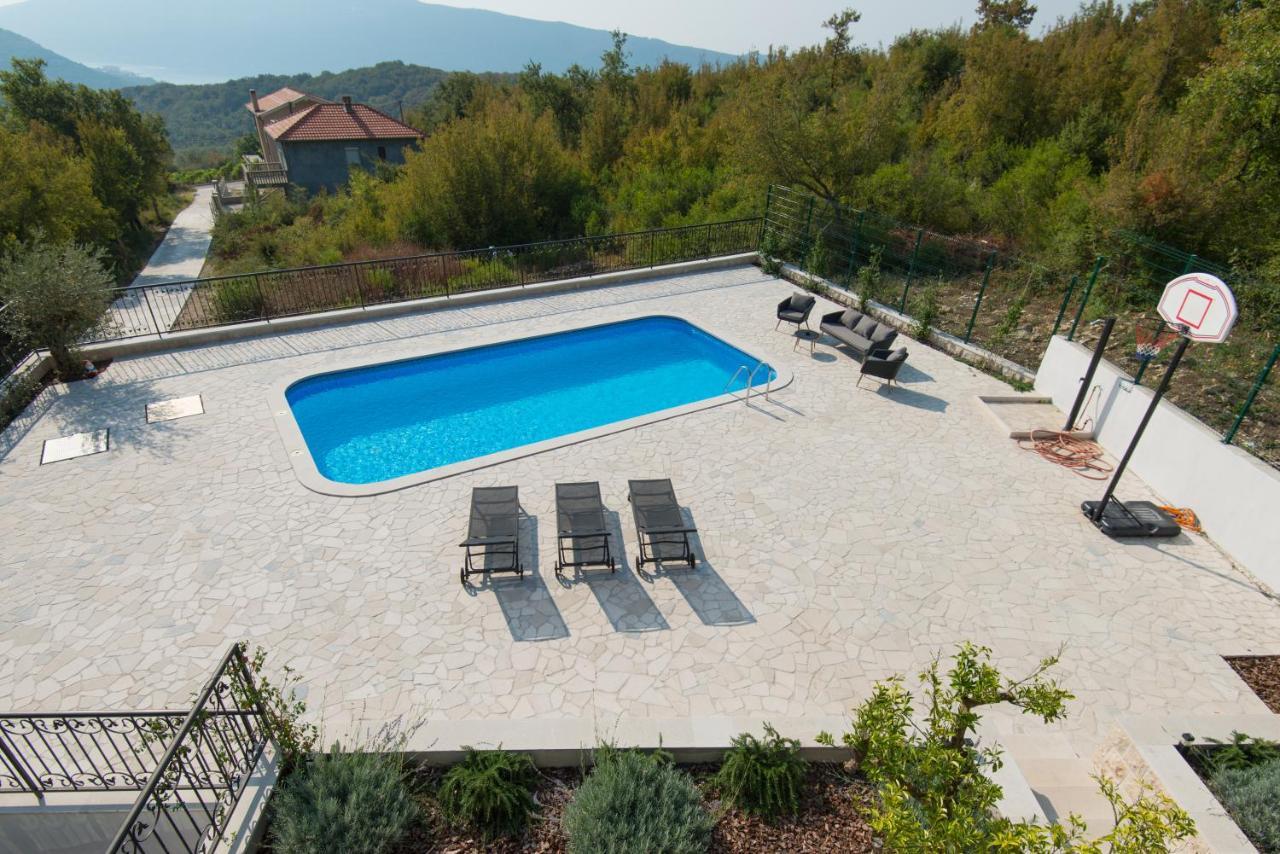 Villa Belle Air Herceg Novi Bagian luar foto