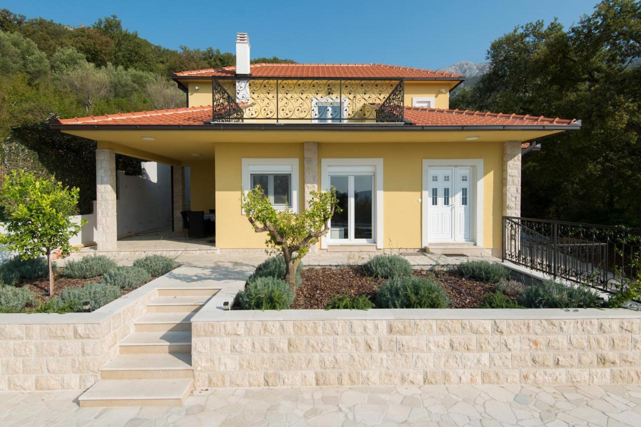 Villa Belle Air Herceg Novi Bagian luar foto